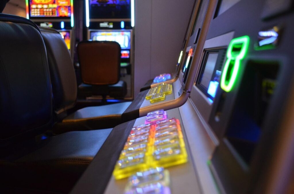 Win Big with Slot Machines